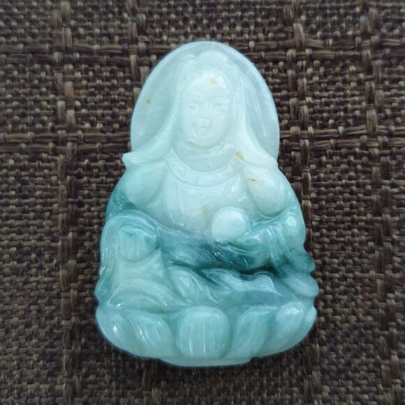 Vintage Natural Double-Sided Hand-Carved Jade Guan Yin Talisman Pendant - Picture 5 of 11